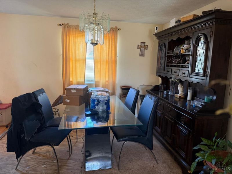 1492 Kingsbury Drive, Forest Park, OH 45240 Photo 5