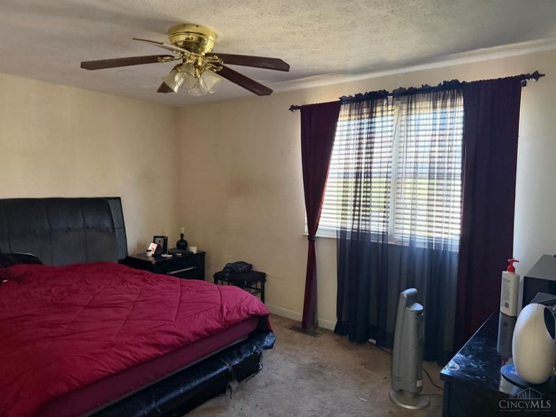 1492 Kingsbury Drive, Forest Park, OH 45240 Photo 9