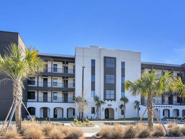 56 The Grove Drive, Unit 131, Miramar Beach, FL 32550