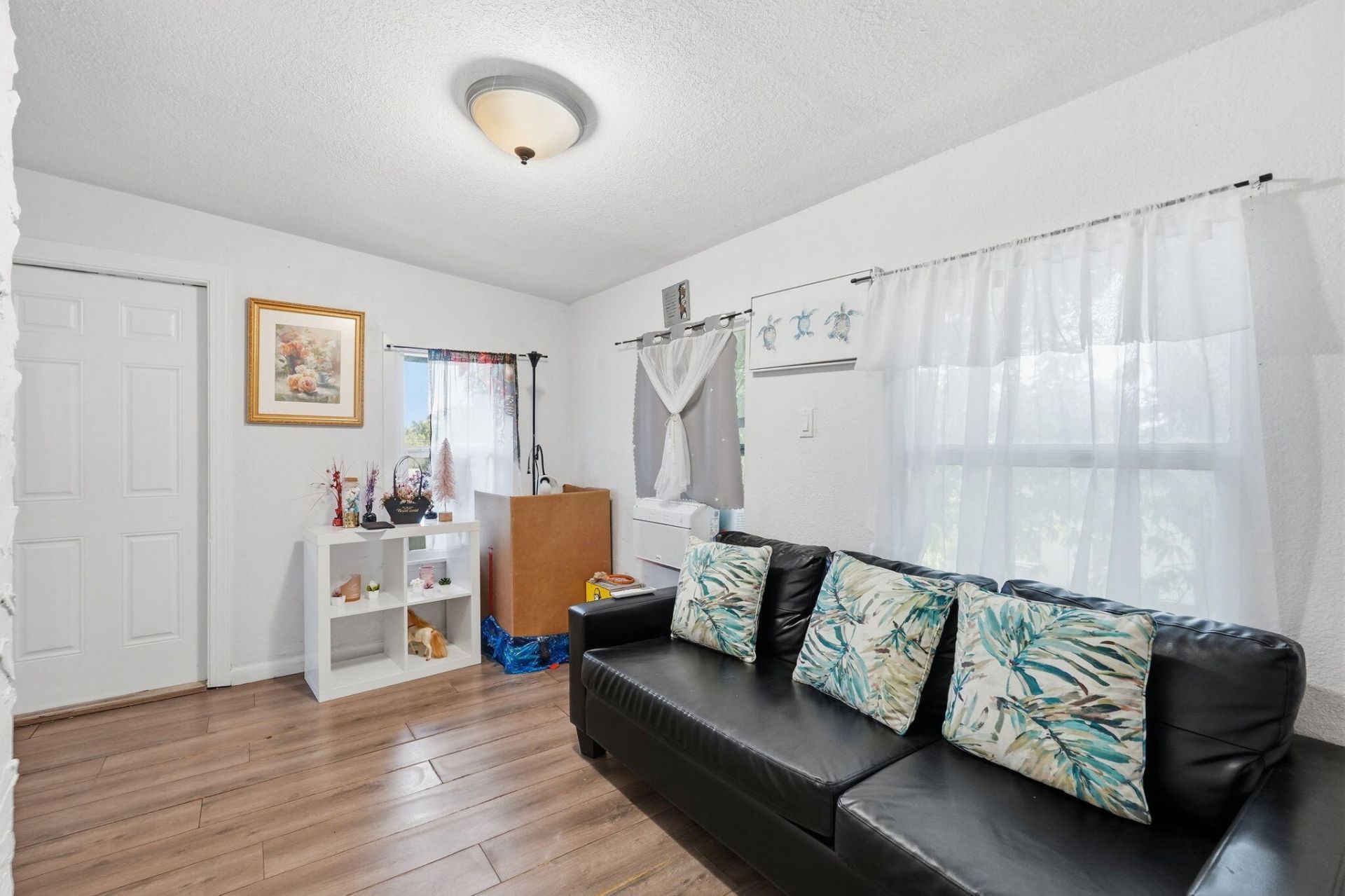 528 Churchill Road, West Palm Beach, FL 33405 Photo