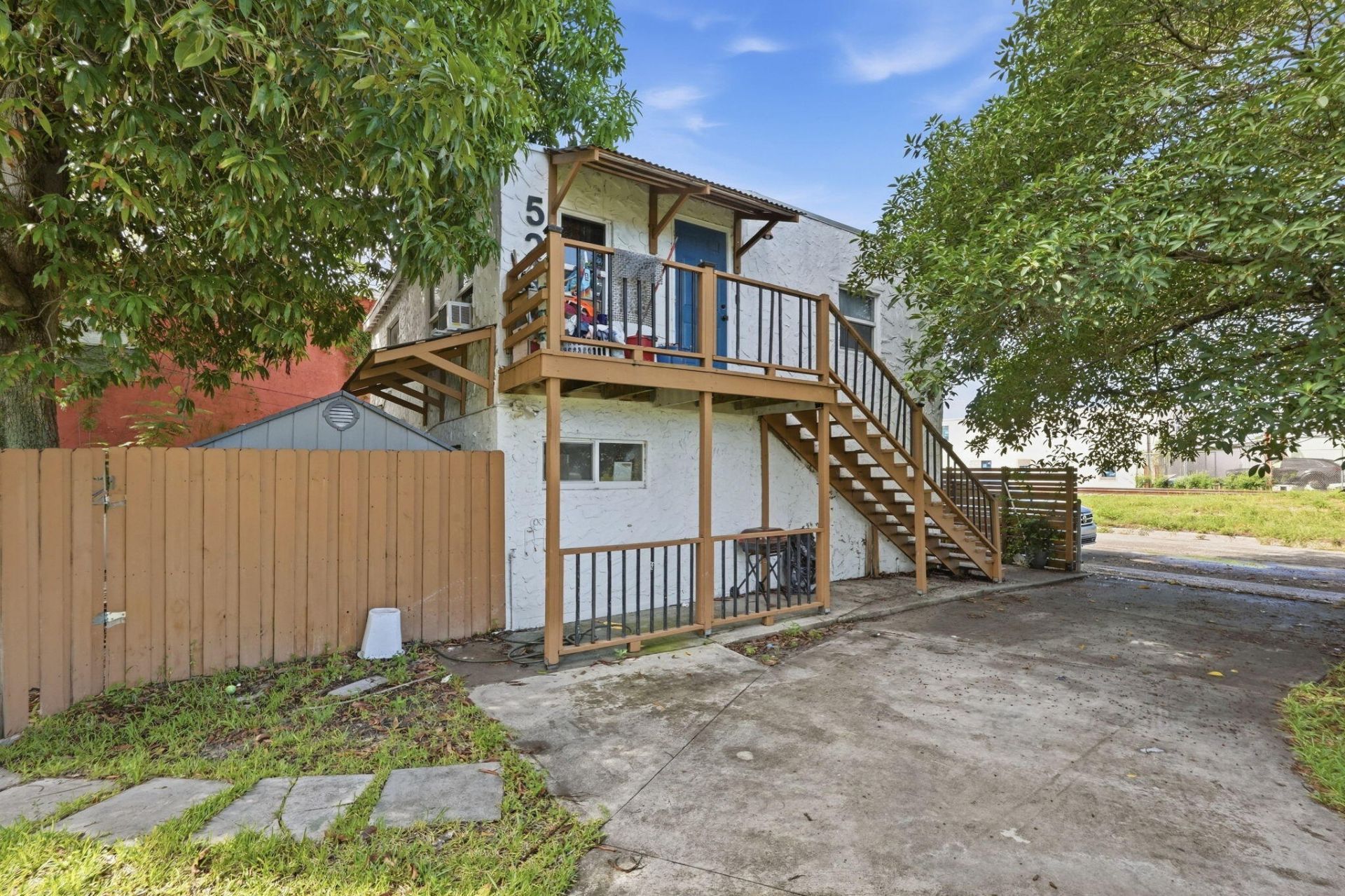 528 Churchill Road, West Palm Beach, FL 33405 Photo