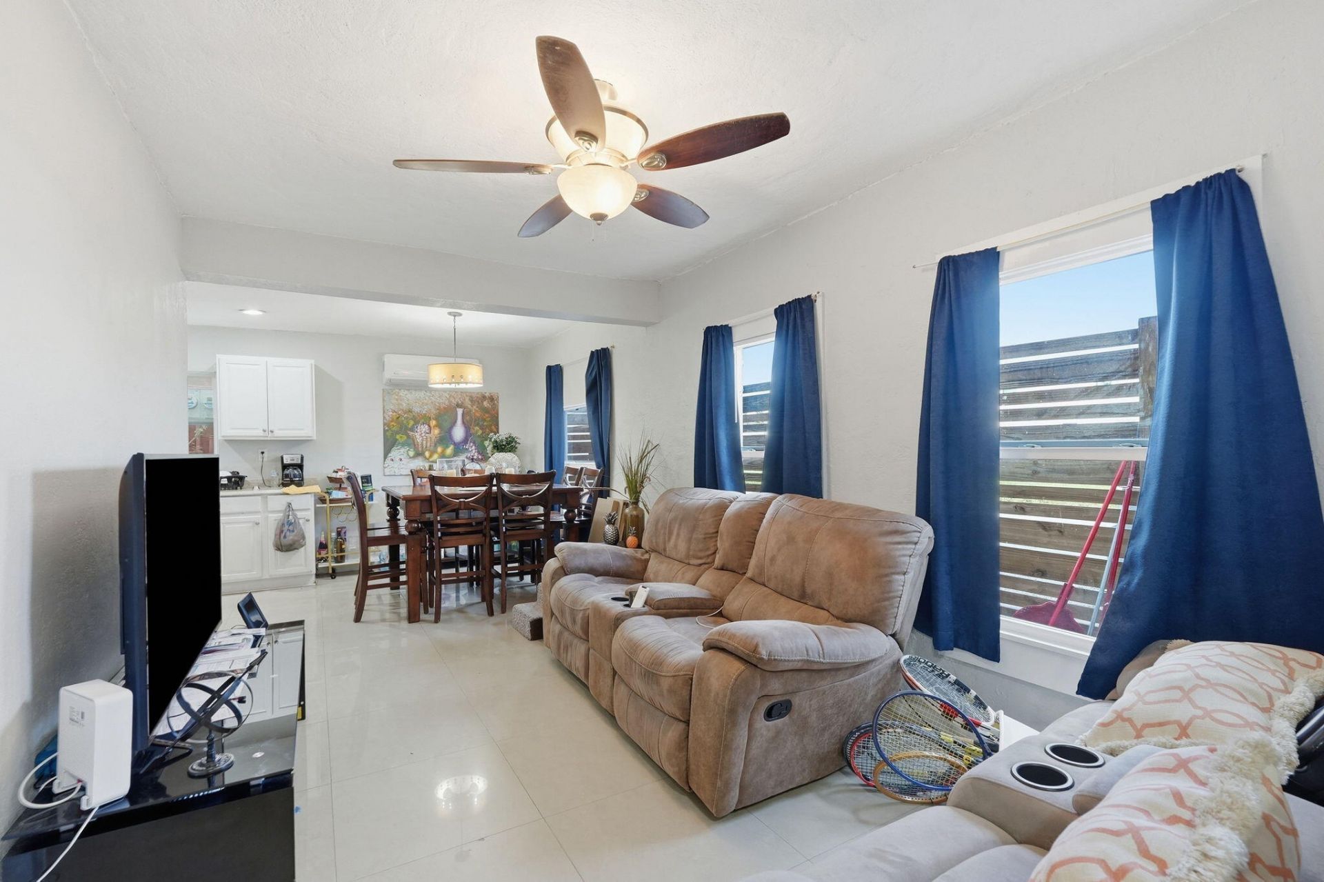 528 Churchill Road, West Palm Beach, FL 33405 Photo