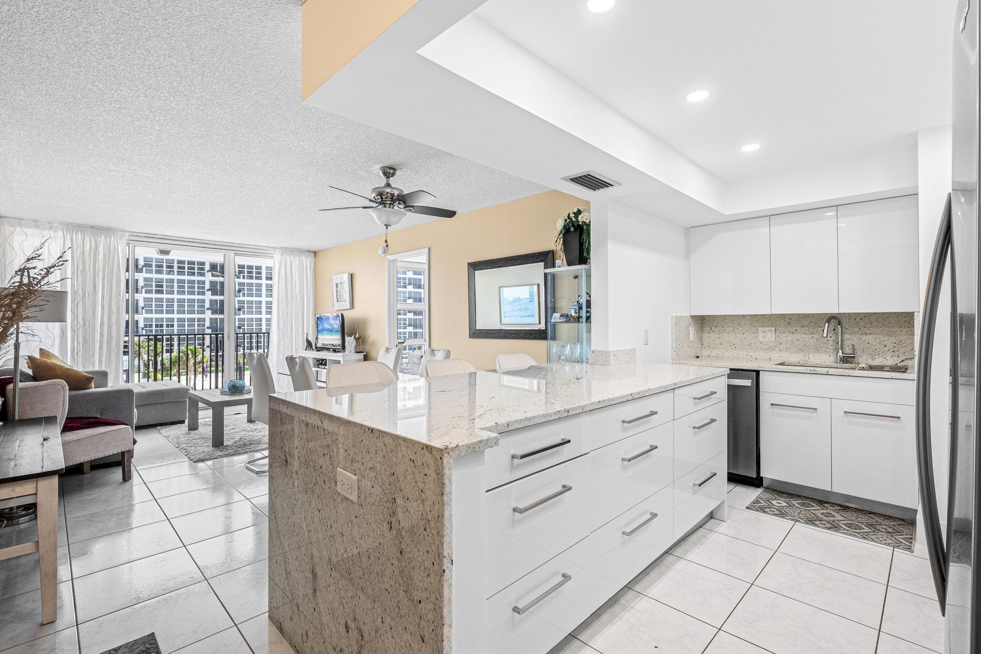 525 N Ocean Boulevard, Unit D, Pompano Beach, FL 33062 Photo