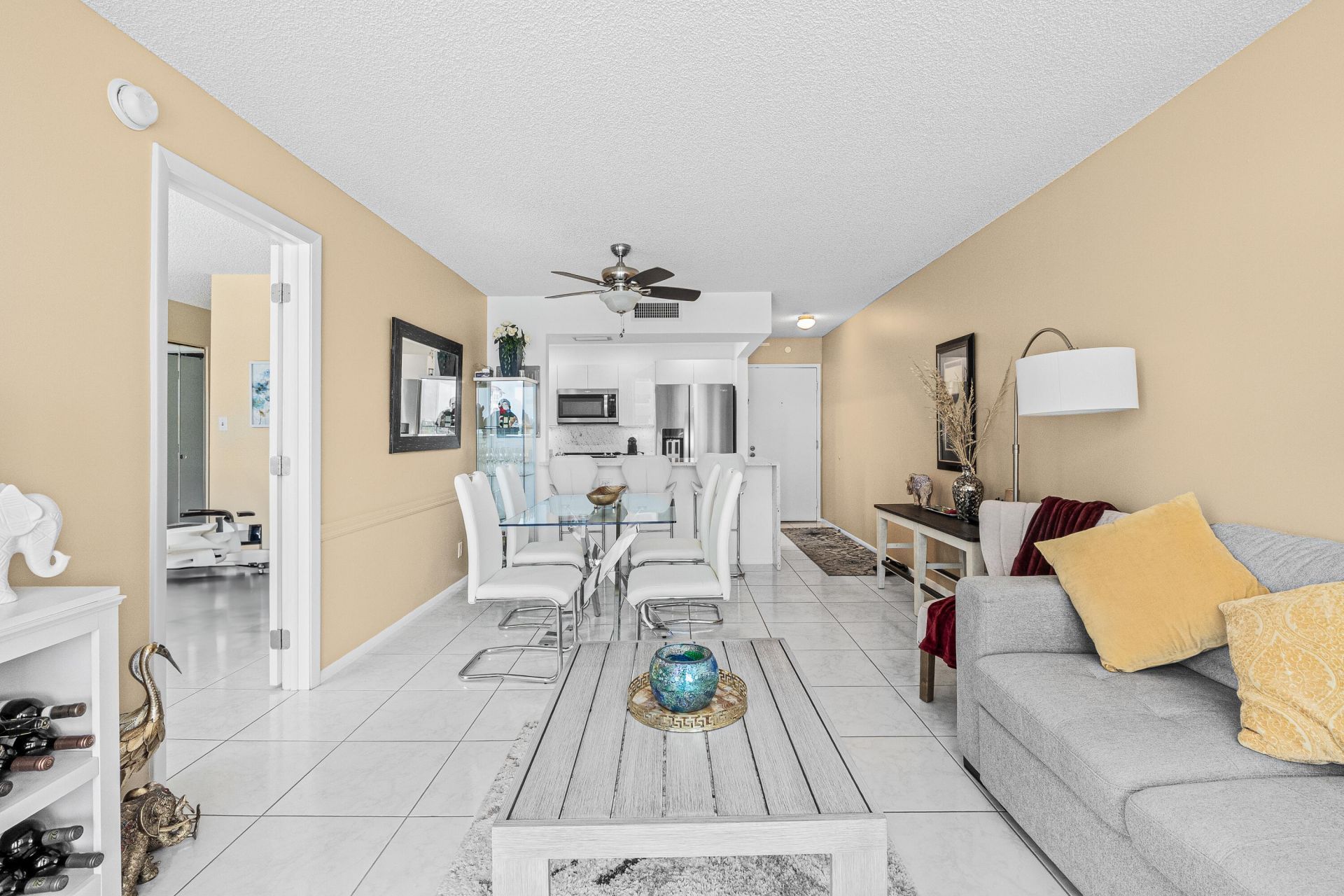 525 N Ocean Boulevard, Unit D, Pompano Beach, FL 33062 Photo