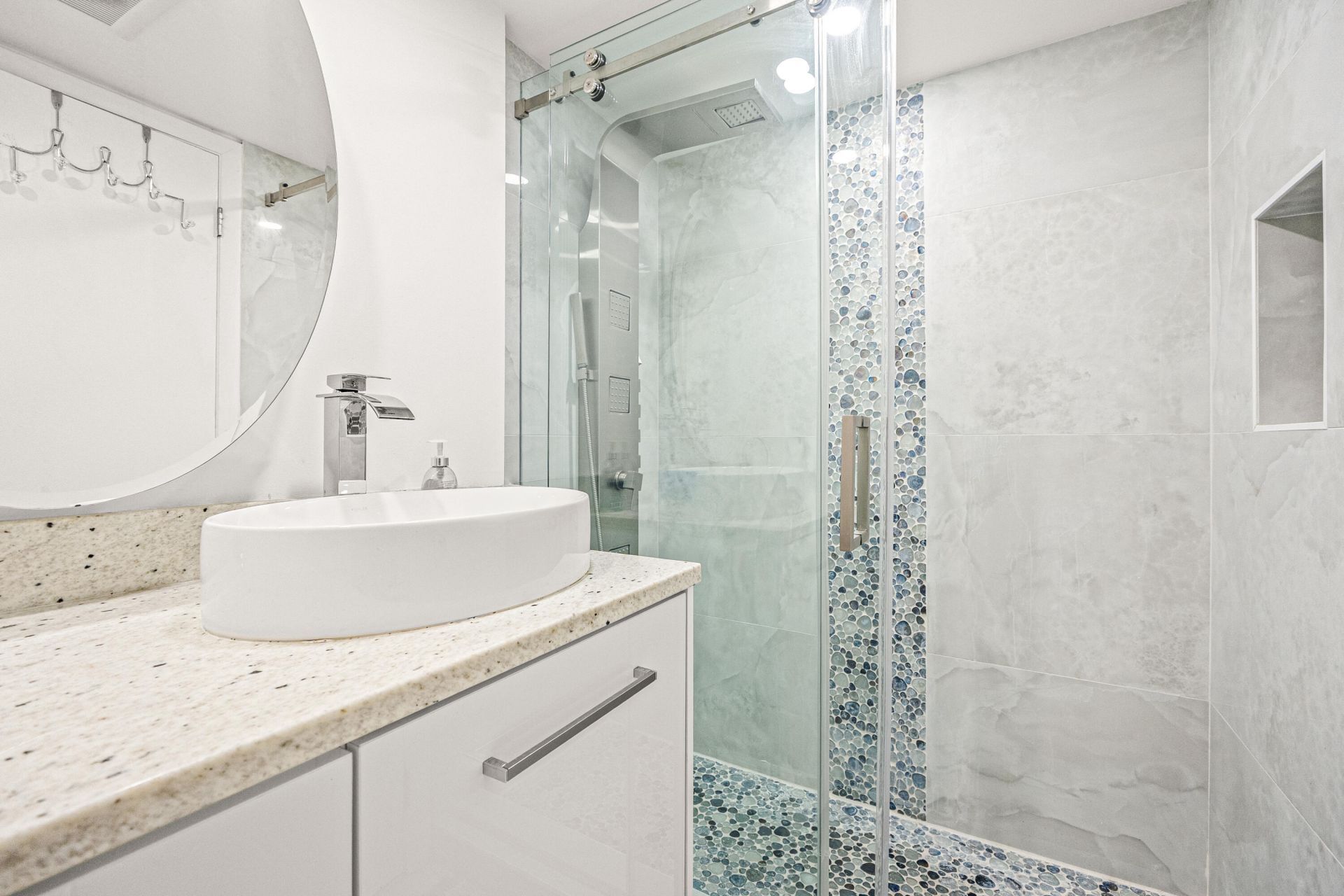 525 N Ocean Boulevard, Unit D, Pompano Beach, FL 33062 Photo