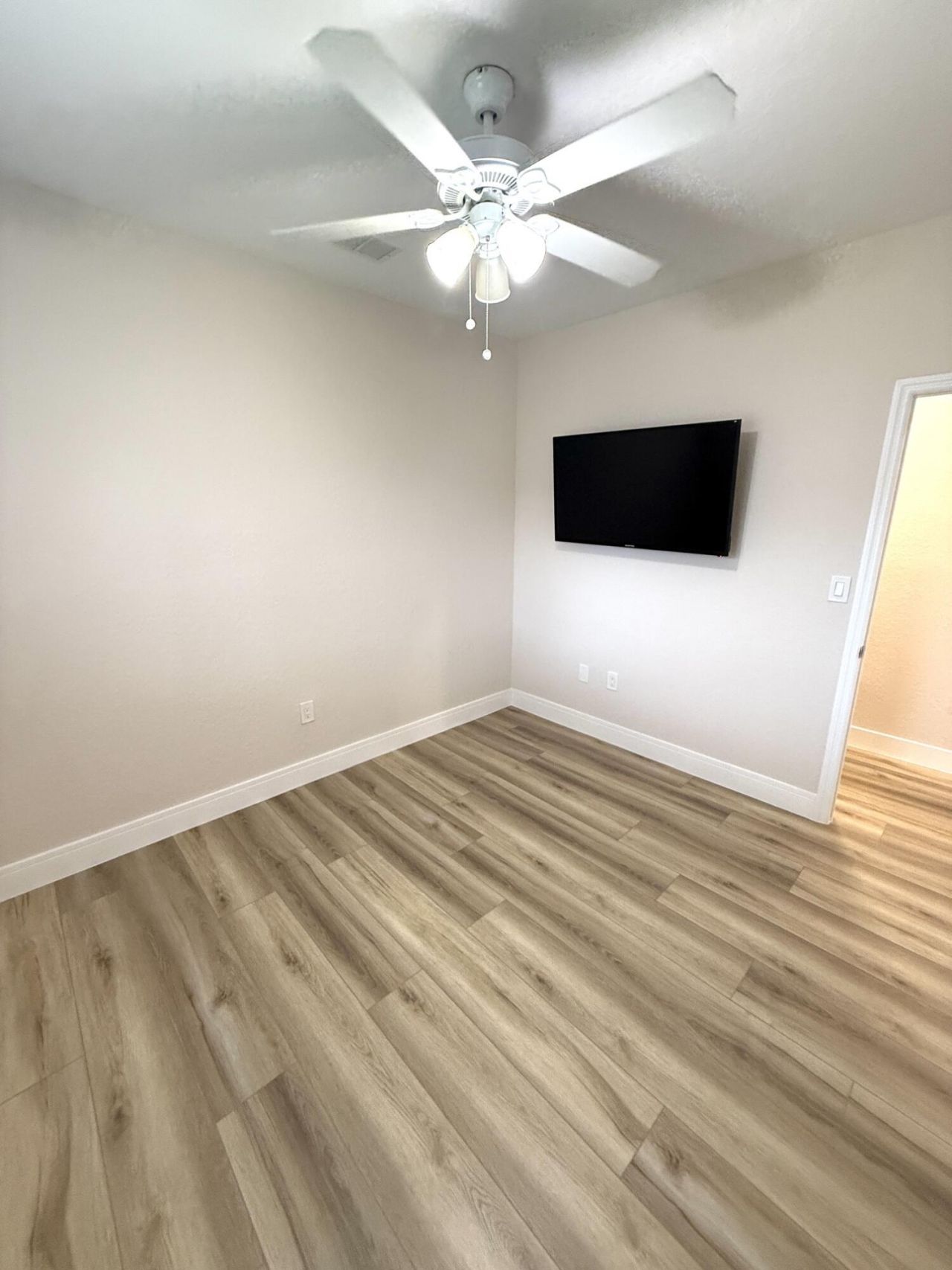 13066 SW 218th Terrace, Miami, FL 33170 Photo