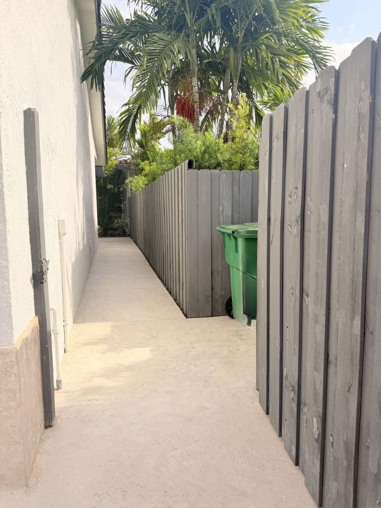 13066 SW 218th Terrace, Miami, FL 33170 Photo