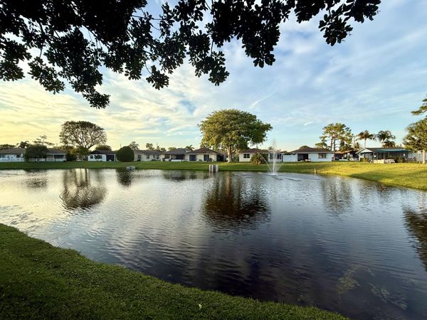 4893 Palm Hill Drive, Unit 22a, West Palm Beach, FL 33415