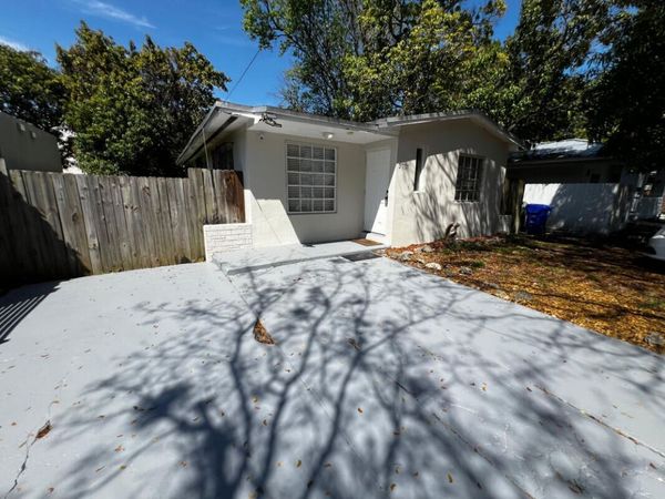 3771 Frow Avenue, Miami, FL 33133