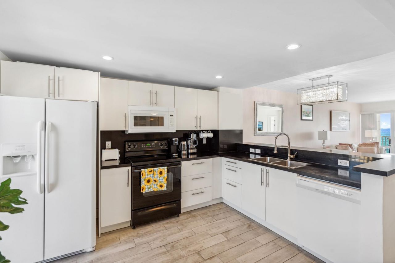 750 N Ocean Boulevard, Unit 1507, Pompano Beach, FL 33062 Photo