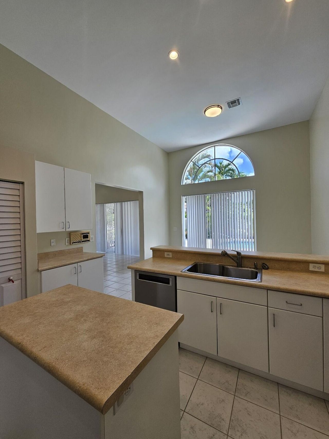 6190 NW 23rd Road, Boca Raton, FL 33434 Photo