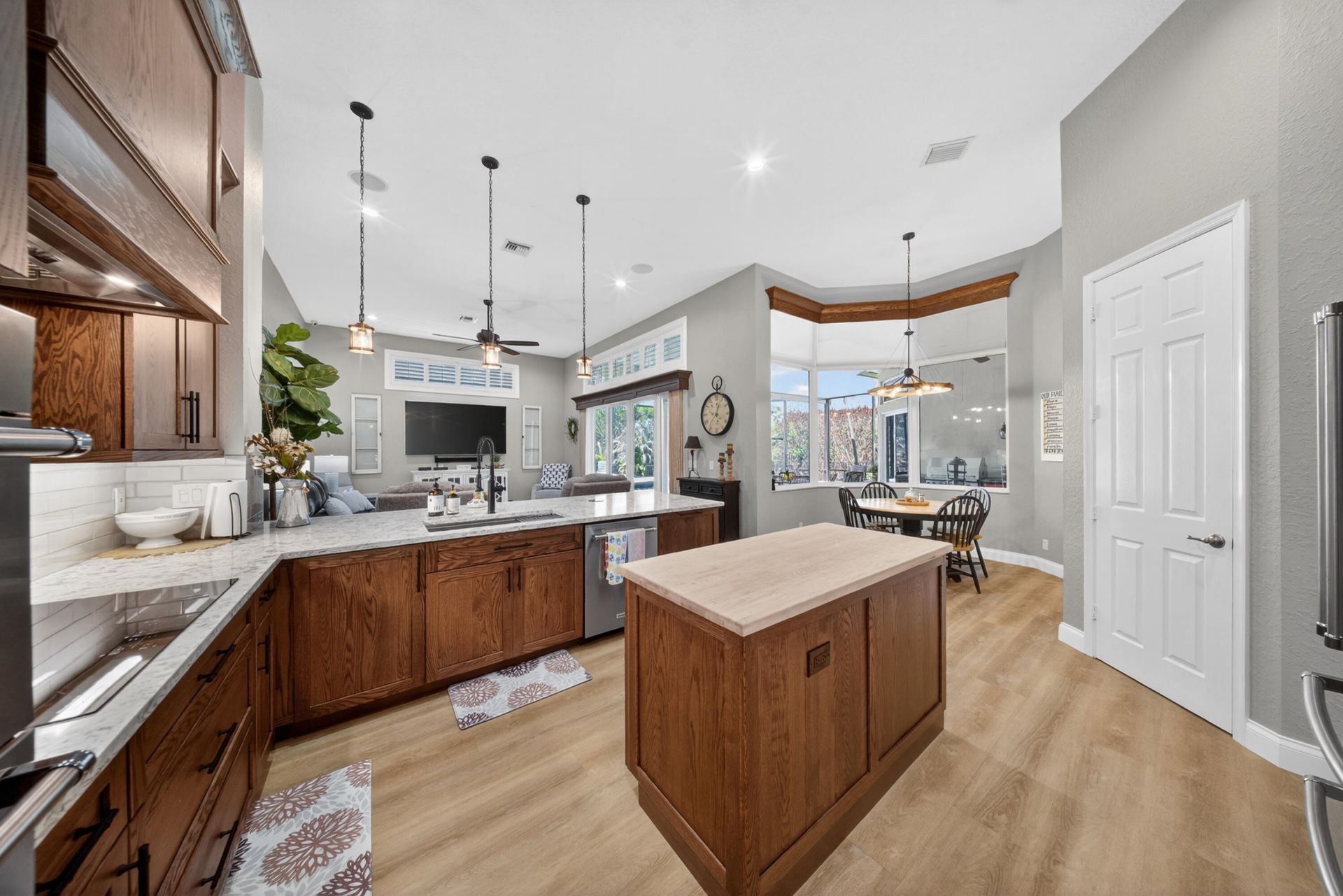 523 SW Squire Johns Lane, Palm City, FL 34990 Photo