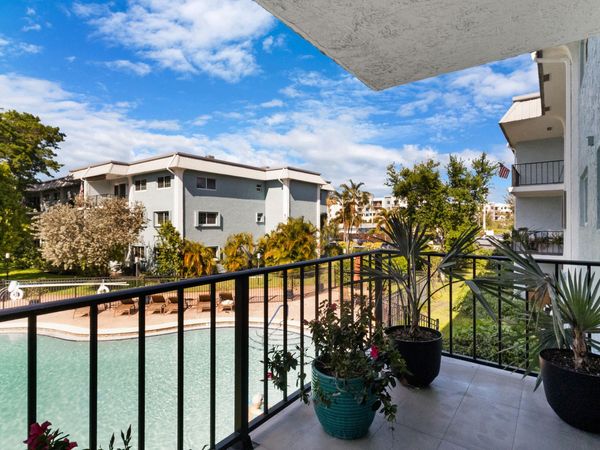 3004 NE 5th Terrace, Unit 210-c, Wilton Manors, FL 33334