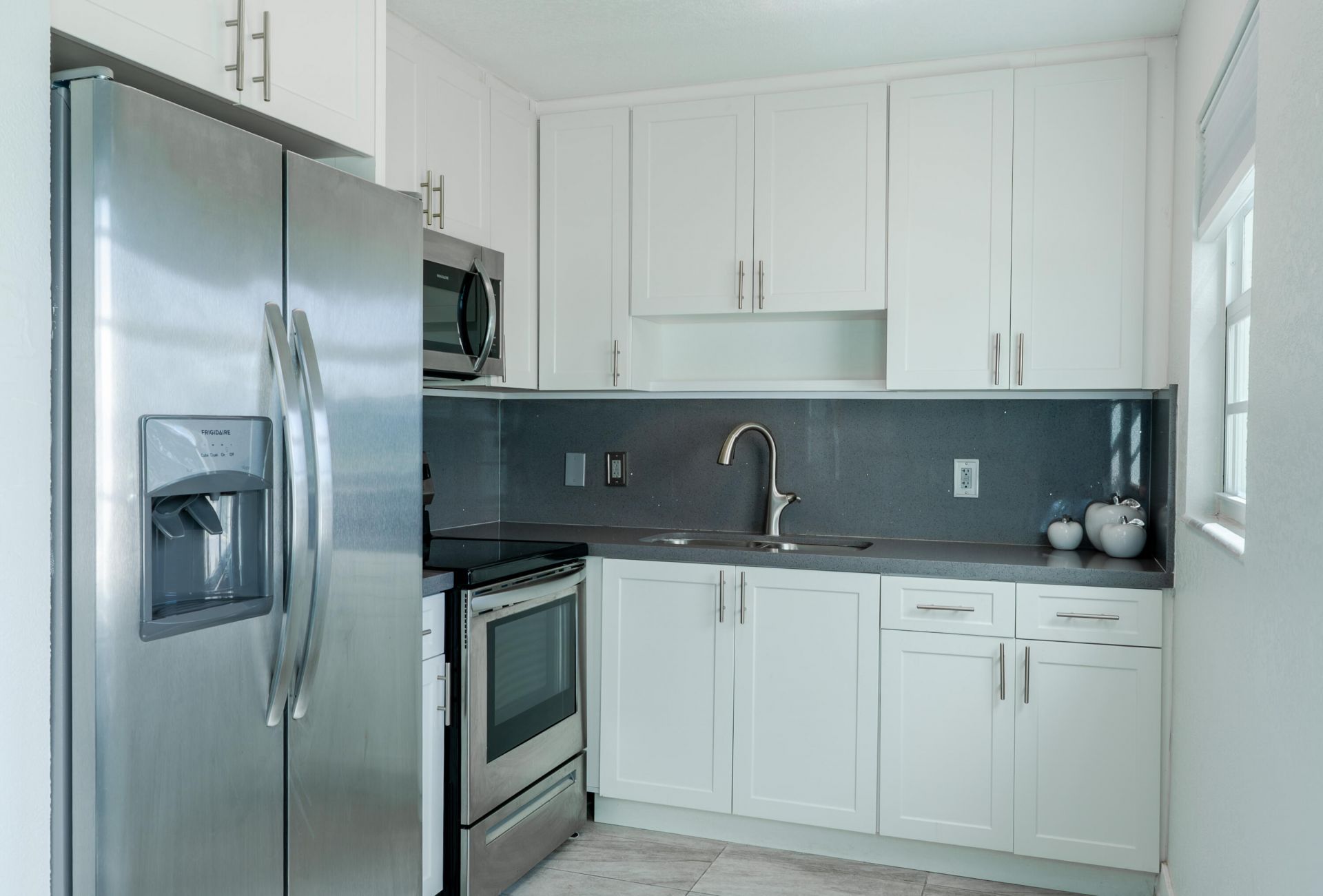 592 Fanshaw O, Boca Raton, FL 33434 Photo