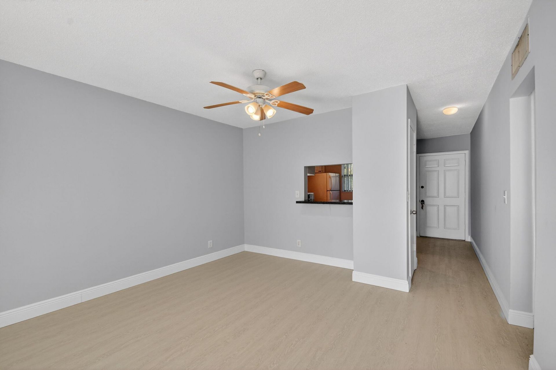 1432 S Lakeside Drive, Unit 4, Lake Worth Beach, FL 33460 Photo