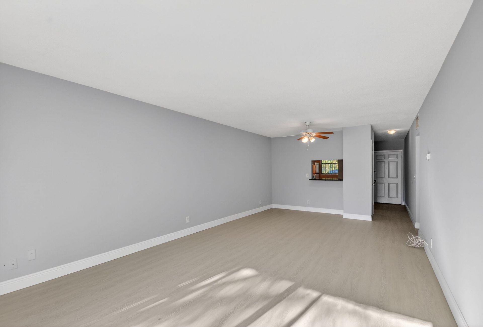 1432 S Lakeside Drive, Unit 4, Lake Worth Beach, FL 33460 Photo