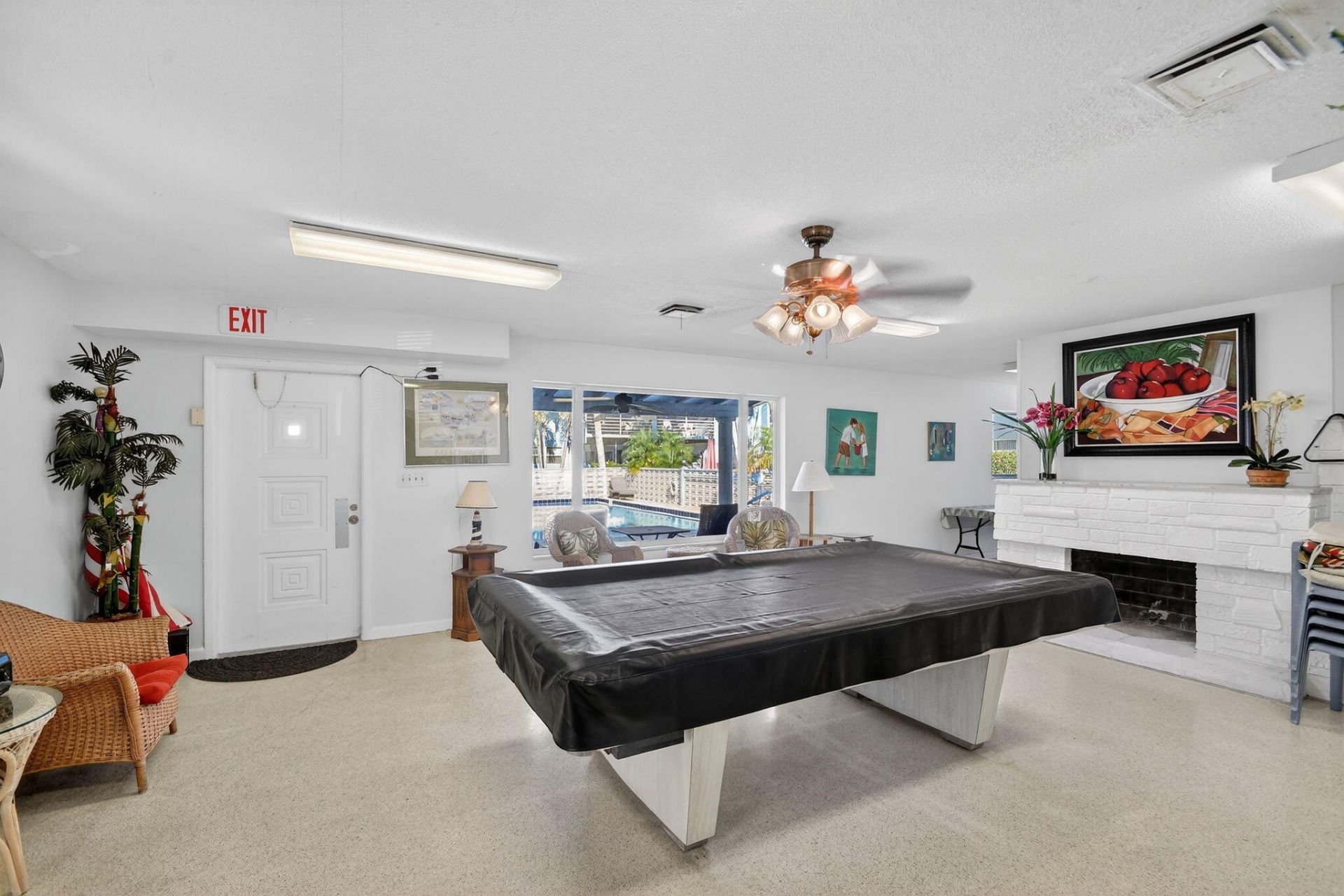 1432 S Lakeside Drive, Unit 4, Lake Worth Beach, FL 33460 Photo