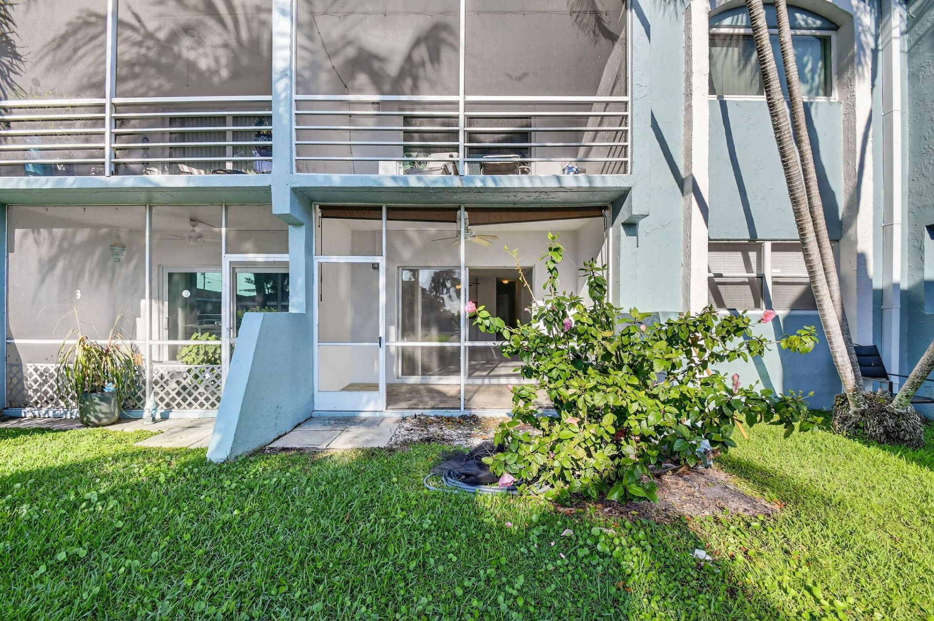 1432 S Lakeside Drive, Unit 4, Lake Worth Beach, FL 33460 Photo