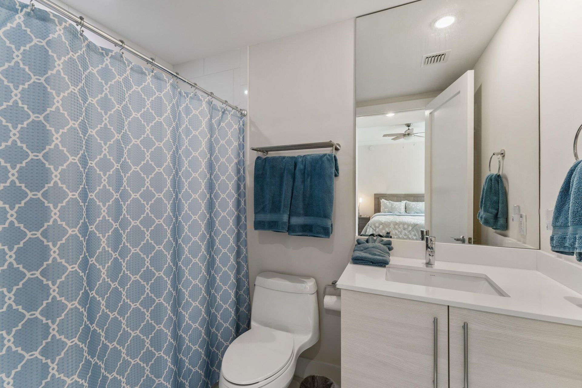 1 Water Clb Way, Unit 1703, North Palm Beach, FL 33408 Photo