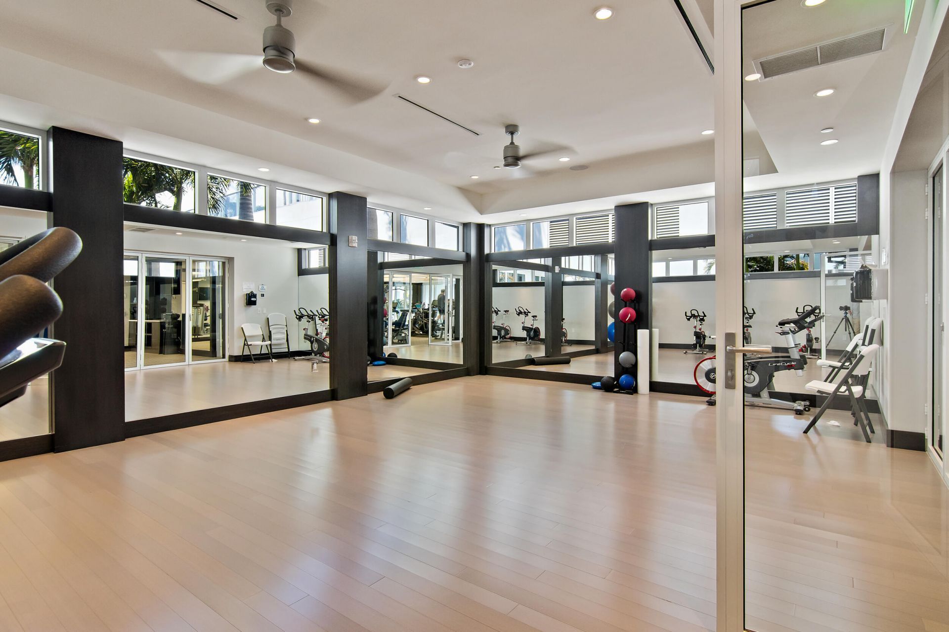 1 Water Clb Way, Unit 1703, North Palm Beach, FL 33408 Photo