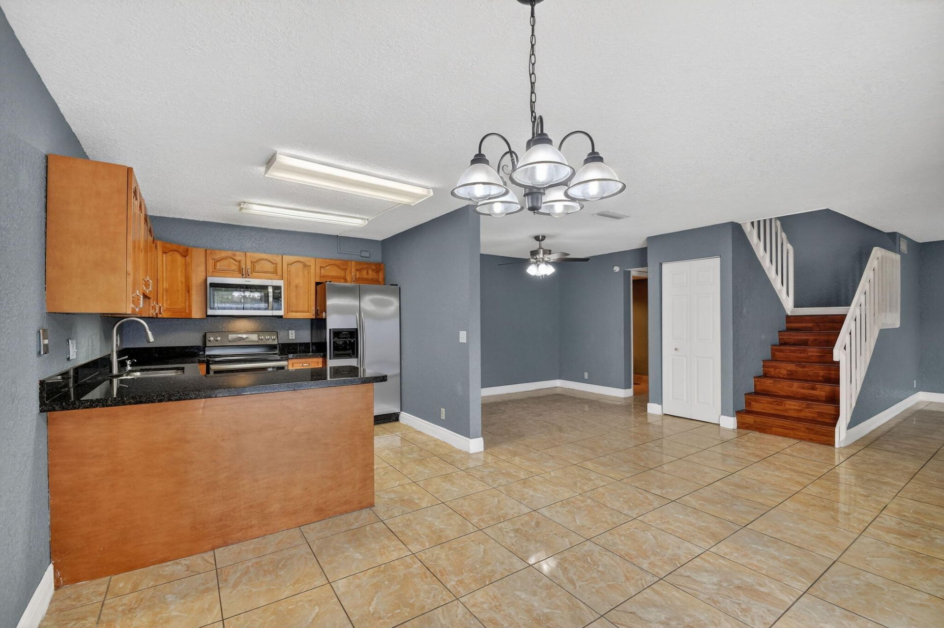 320 Woodland Road, Palm Springs, FL 33461 Photo