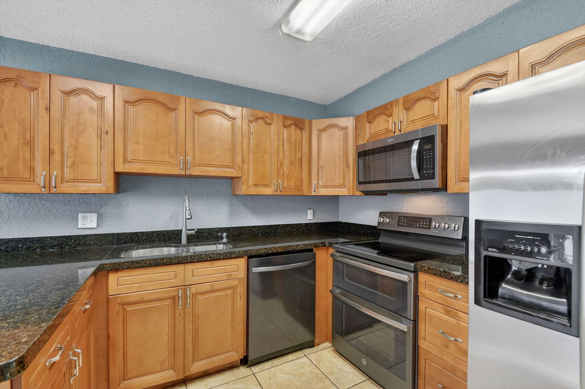 320 Woodland Road, Palm Springs, FL 33461 Photo