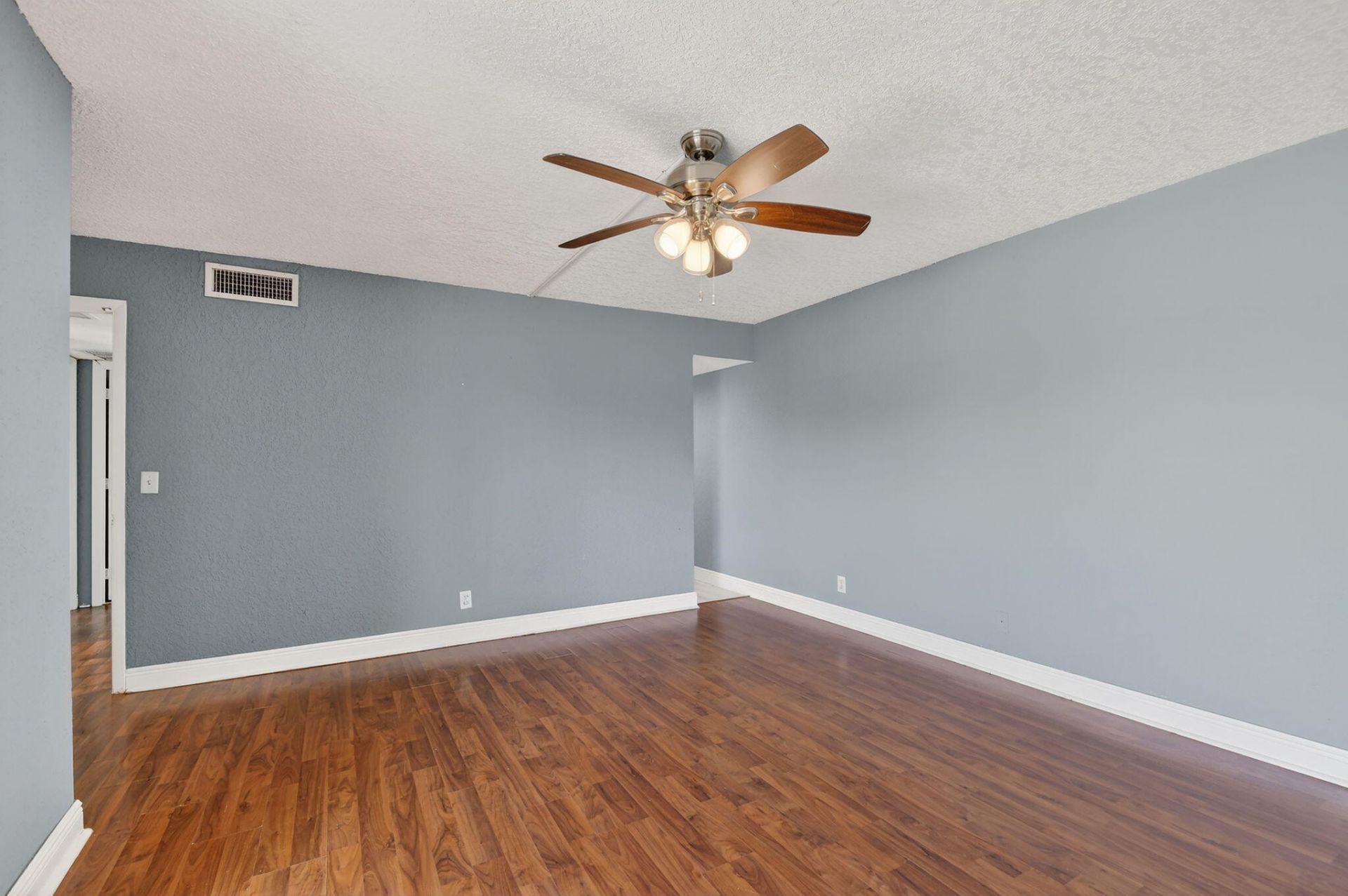 320 Woodland Road, Palm Springs, FL 33461 Photo