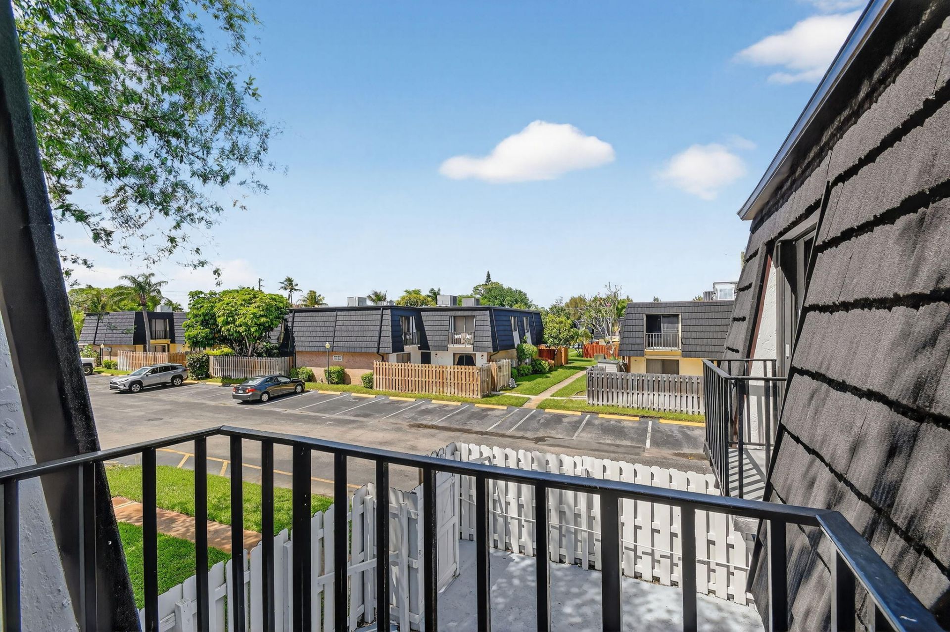 320 Woodland Road, Palm Springs, FL 33461 Photo