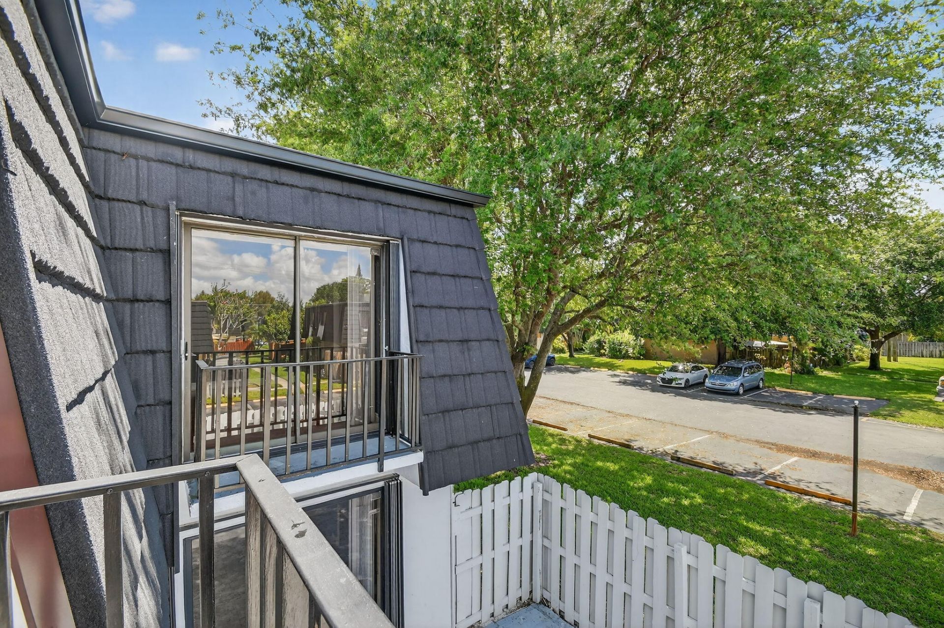 320 Woodland Road, Palm Springs, FL 33461 Photo