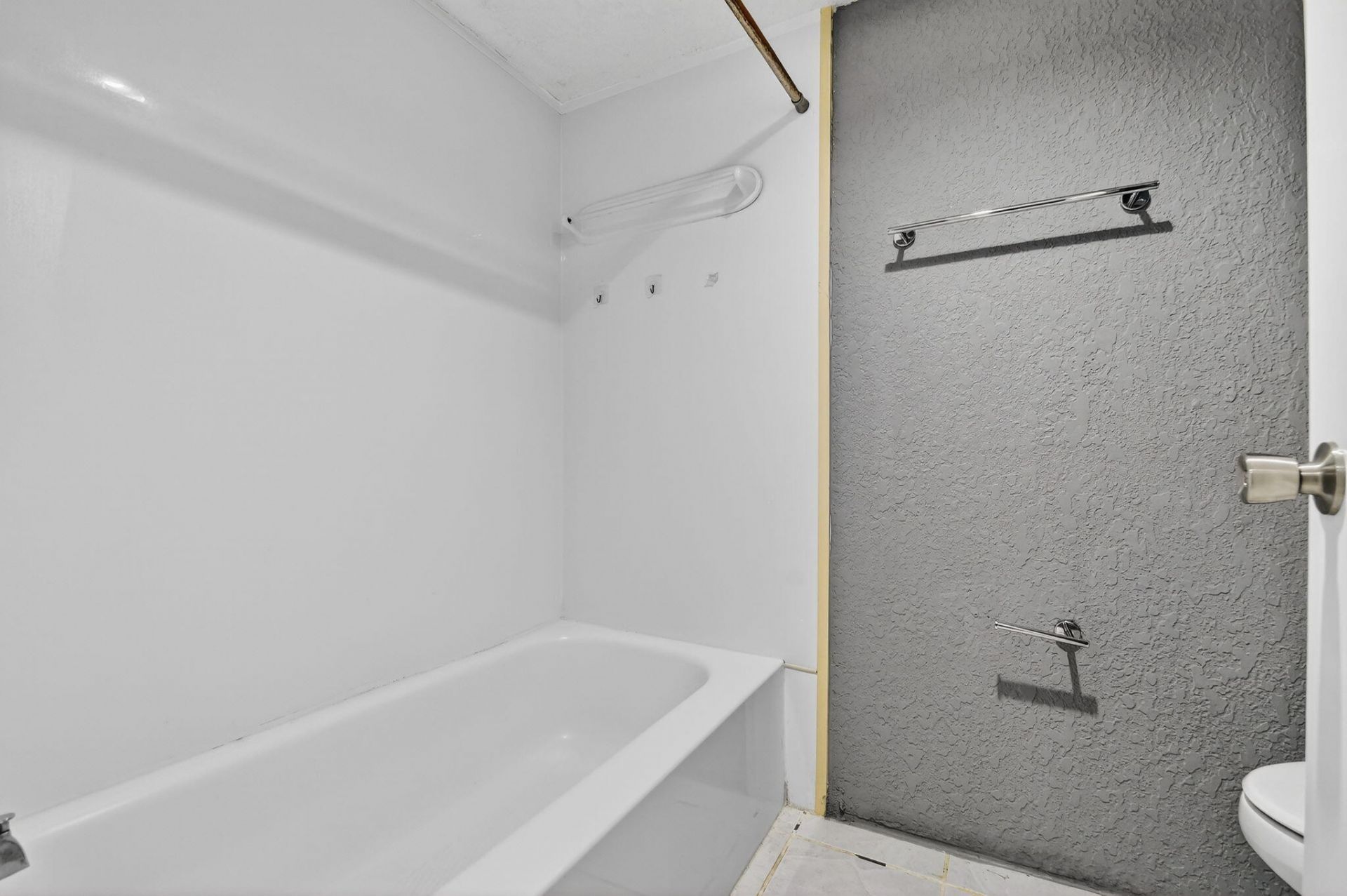 320 Woodland Road, Palm Springs, FL 33461 Photo