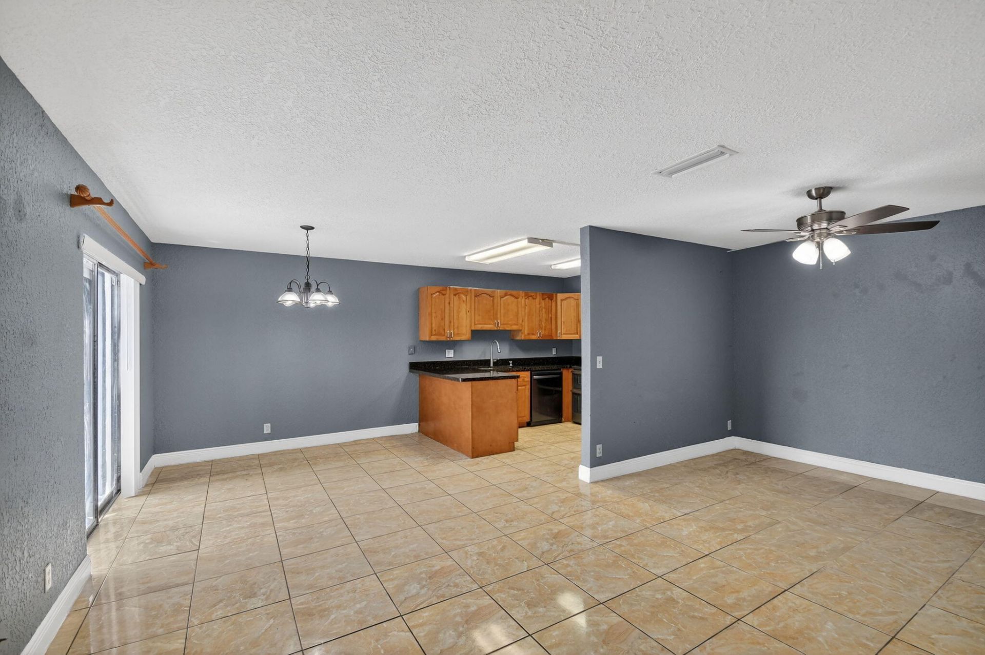 320 Woodland Road, Palm Springs, FL 33461 Photo