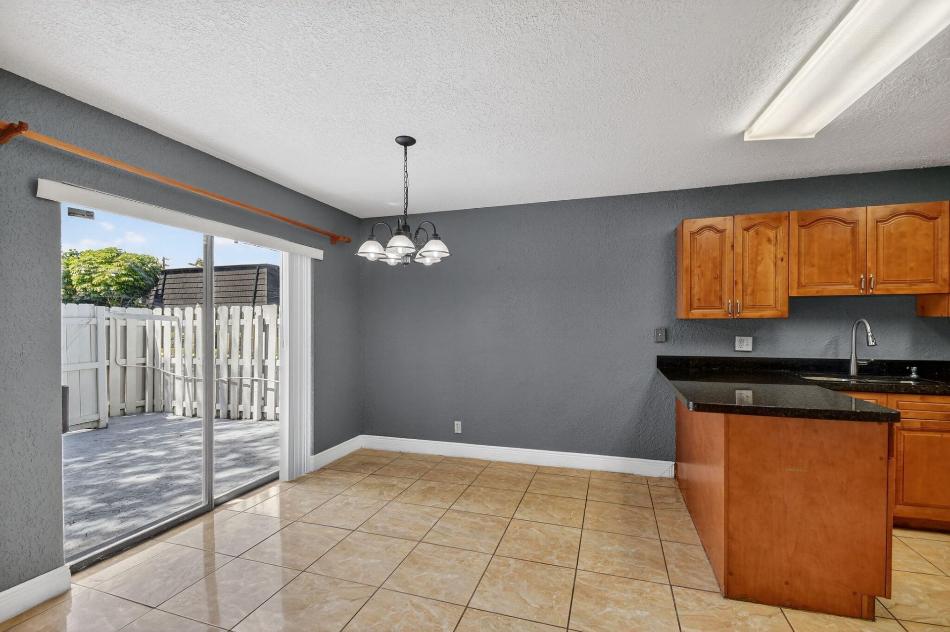 320 Woodland Road, Palm Springs, FL 33461 Photo