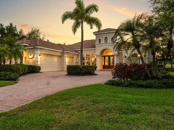 7026 DOMINION LANE, LAKEWOOD RANCH, FL 34202