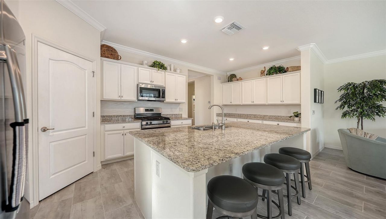 17241 Blue Ridge Place, Bradenton, FL 34211 Photo