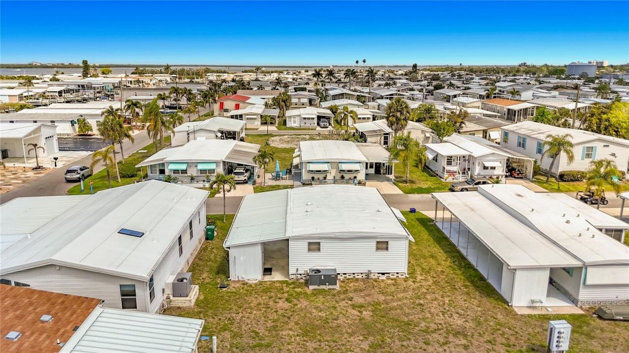 80 Del Rio Drive, Palmetto, FL 34221 Photo