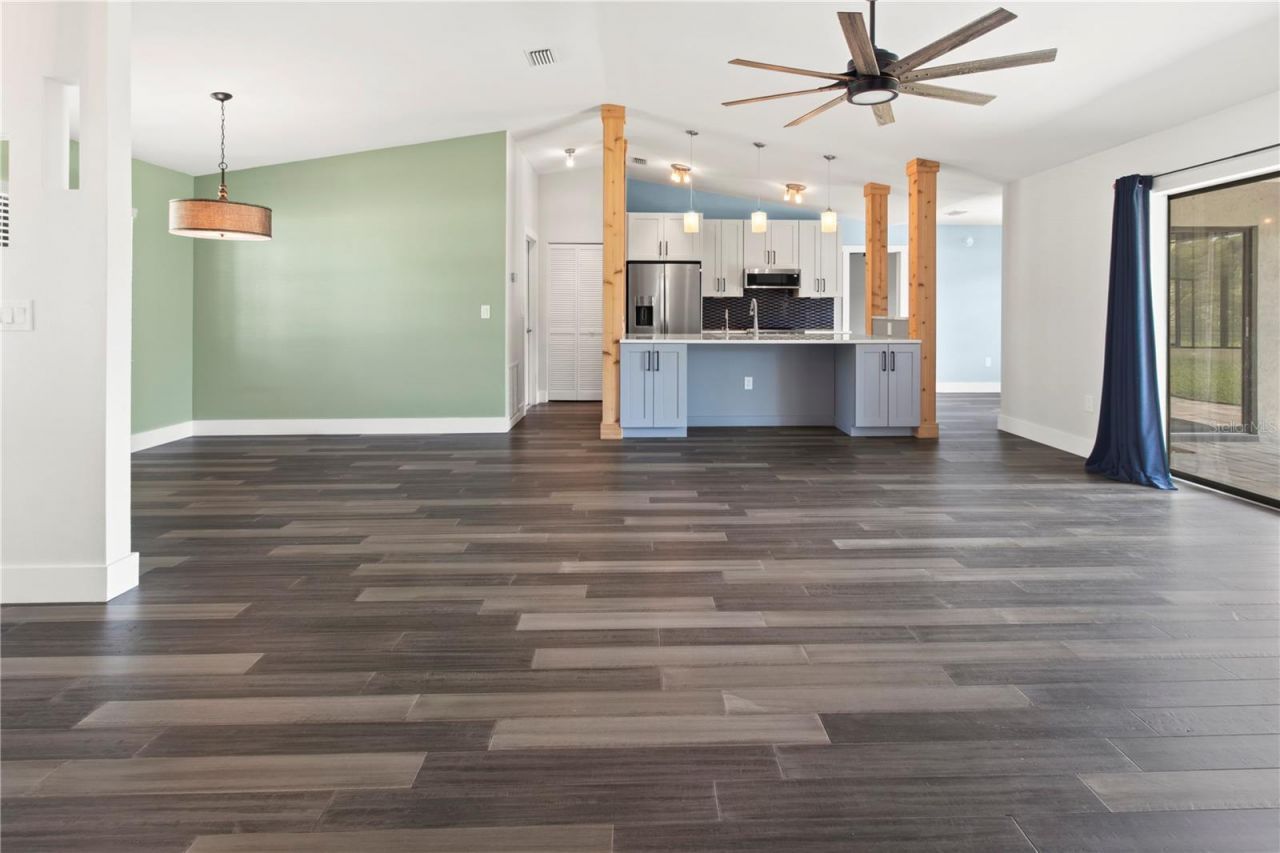 4702 Glenbrooke Terrace, Sarasota, FL 34243 Photo