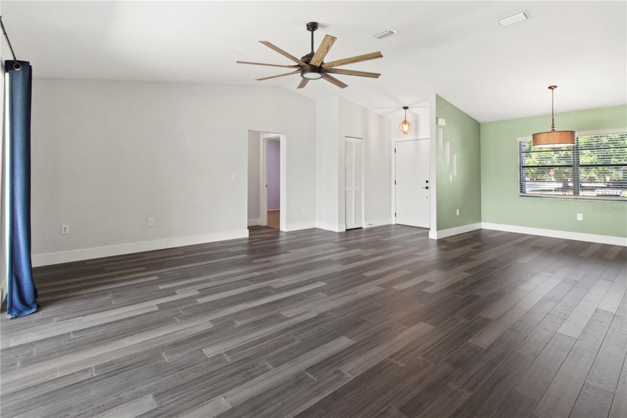 4702 Glenbrooke Terrace, Sarasota, FL 34243 Photo