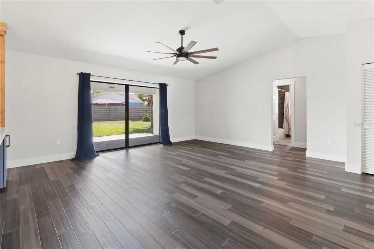 4702 Glenbrooke Terrace, Sarasota, FL 34243 Photo