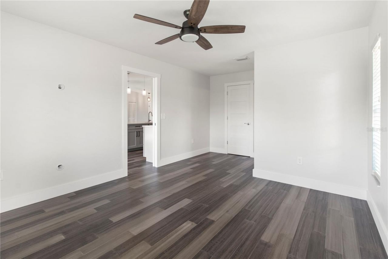 4702 Glenbrooke Terrace, Sarasota, FL 34243 Photo