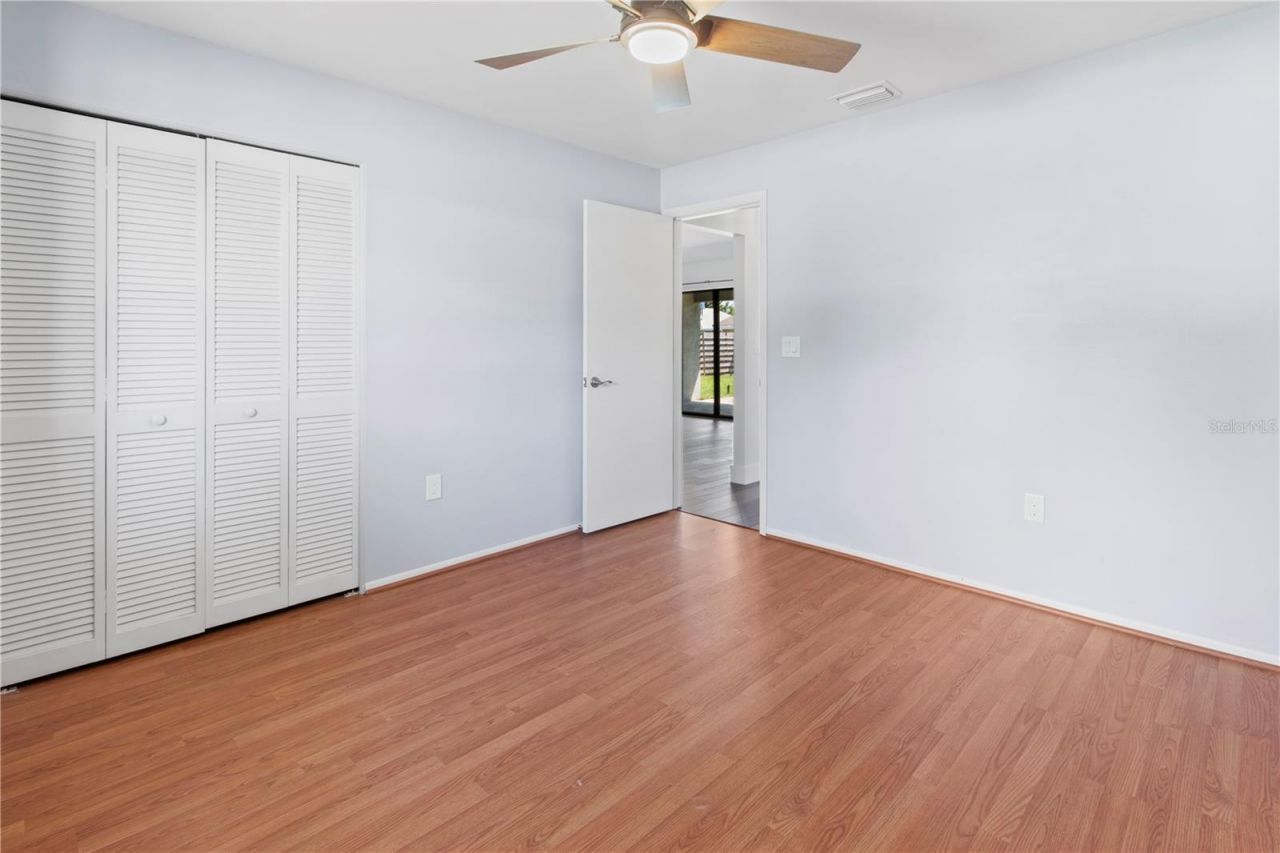 4702 Glenbrooke Terrace, Sarasota, FL 34243 Photo