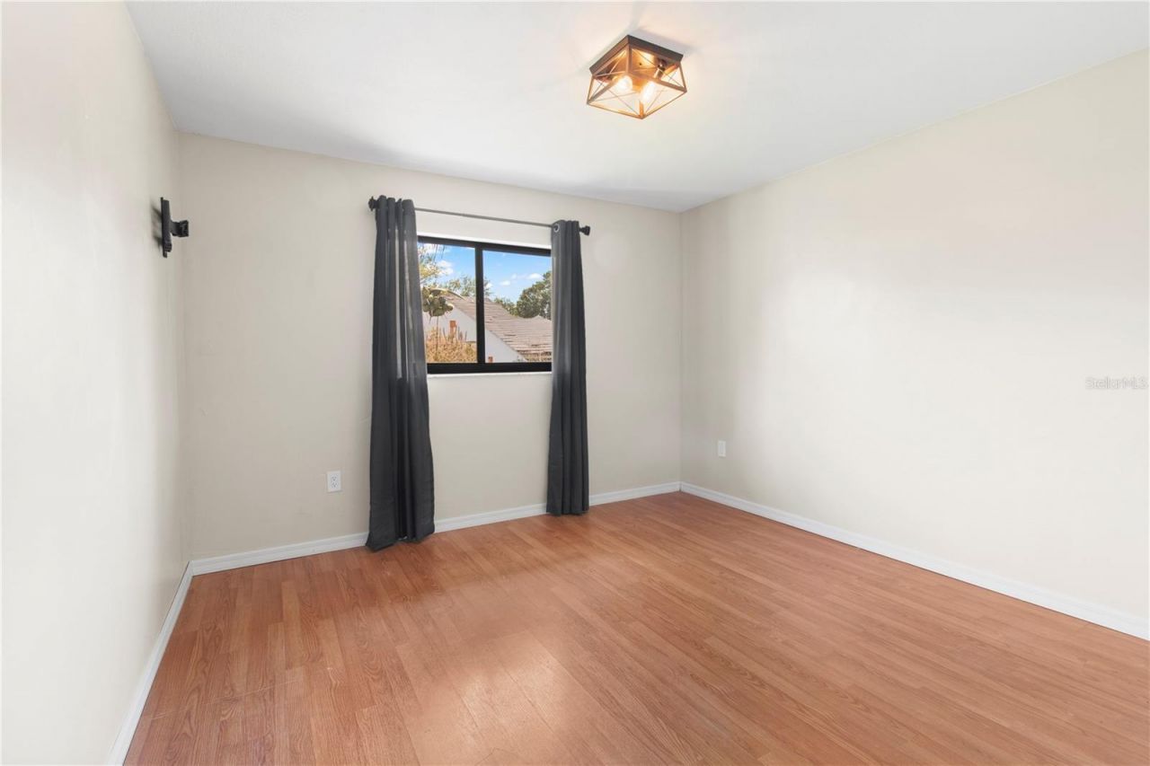 4702 Glenbrooke Terrace, Sarasota, FL 34243 Photo