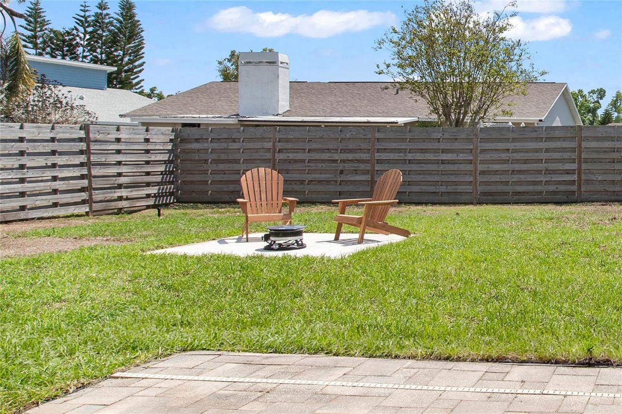 4702 Glenbrooke Terrace, Sarasota, FL 34243 Photo