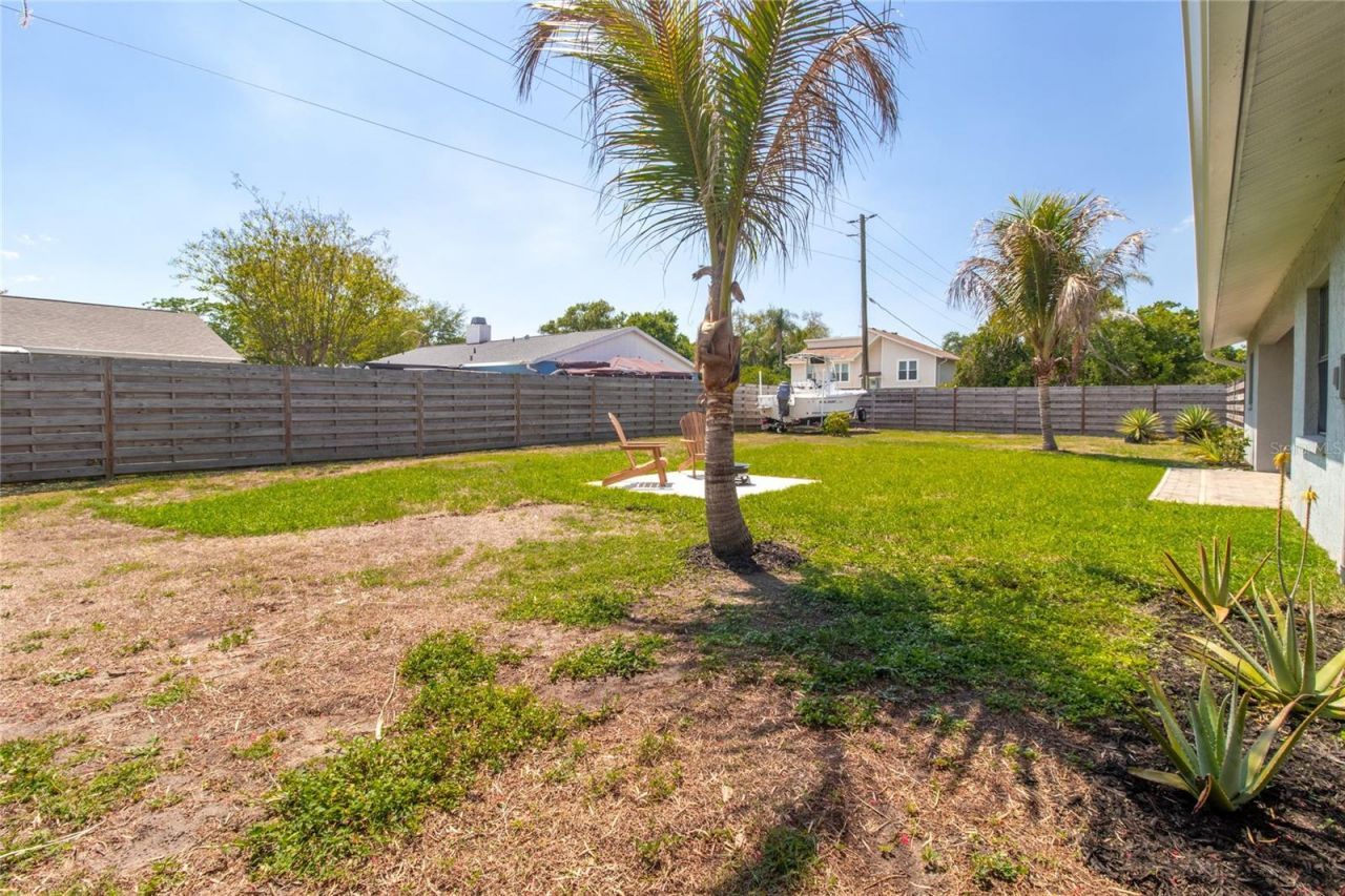 4702 Glenbrooke Terrace, Sarasota, FL 34243 Photo