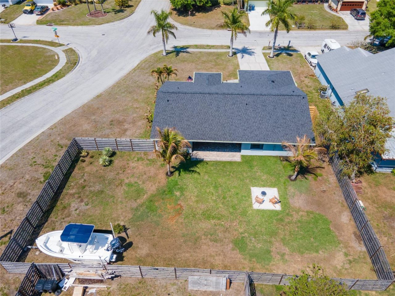 4702 Glenbrooke Terrace, Sarasota, FL 34243 Photo