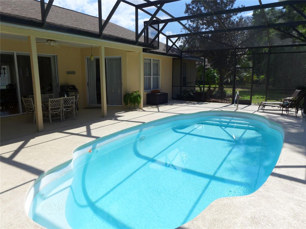 9003 Oakcrest Circle, Mount Dora, FL 32757 Photo