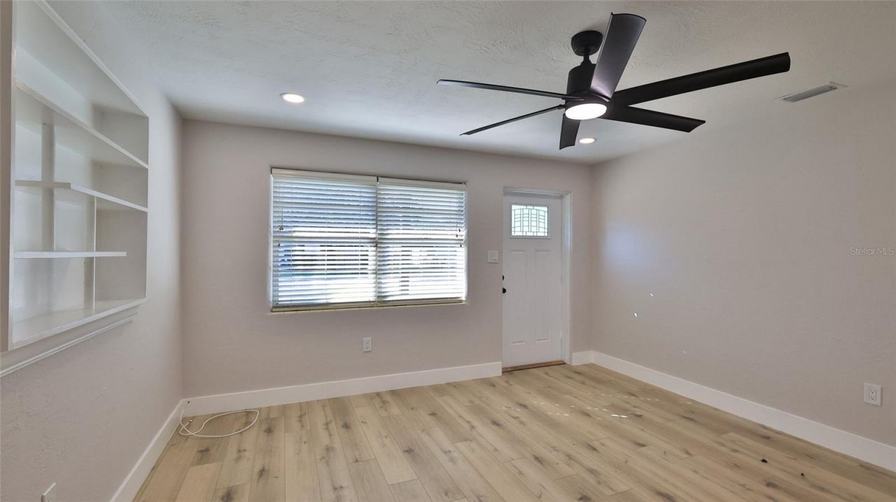 11 Swan Avenue, New Smyrna Beach, FL 32168 Photo