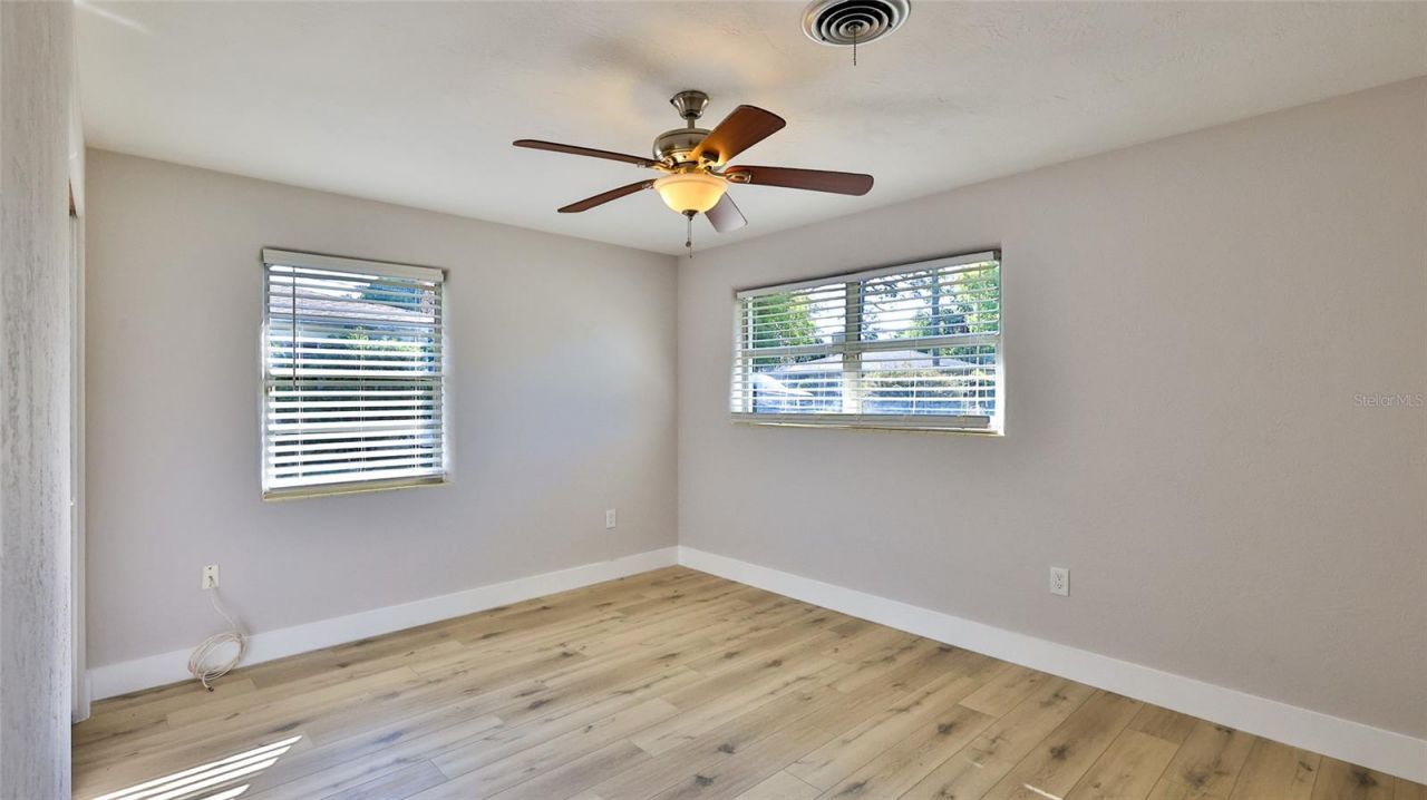 11 Swan Avenue, New Smyrna Beach, FL 32168 Photo