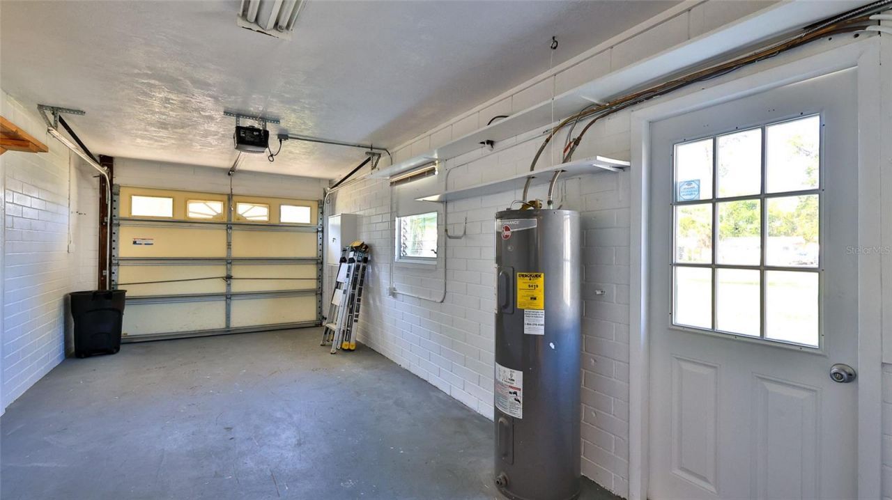 11 Swan Avenue, New Smyrna Beach, FL 32168 Photo