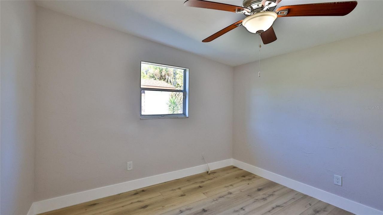 11 Swan Avenue, New Smyrna Beach, FL 32168 Photo