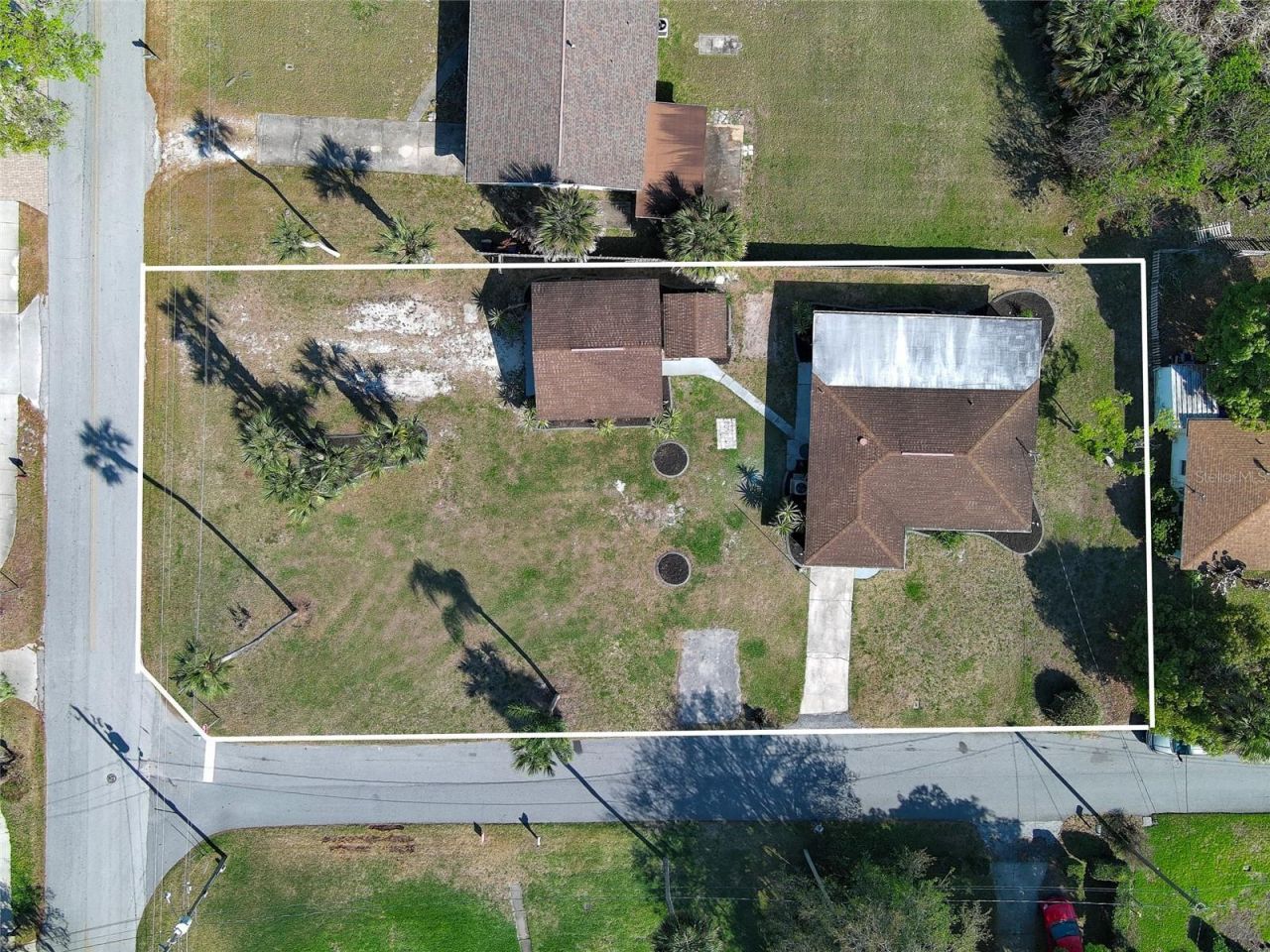 11 Swan Avenue, New Smyrna Beach, FL 32168 Photo